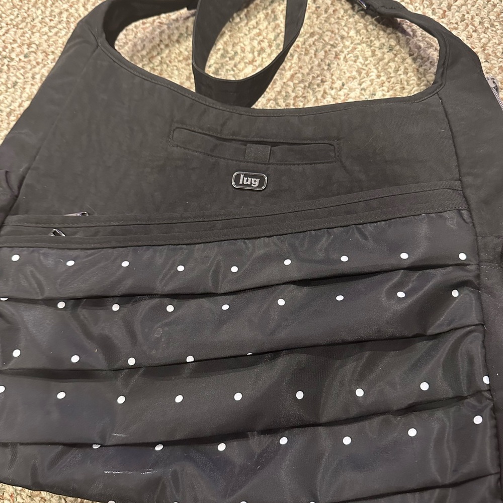 Lug parachute purse